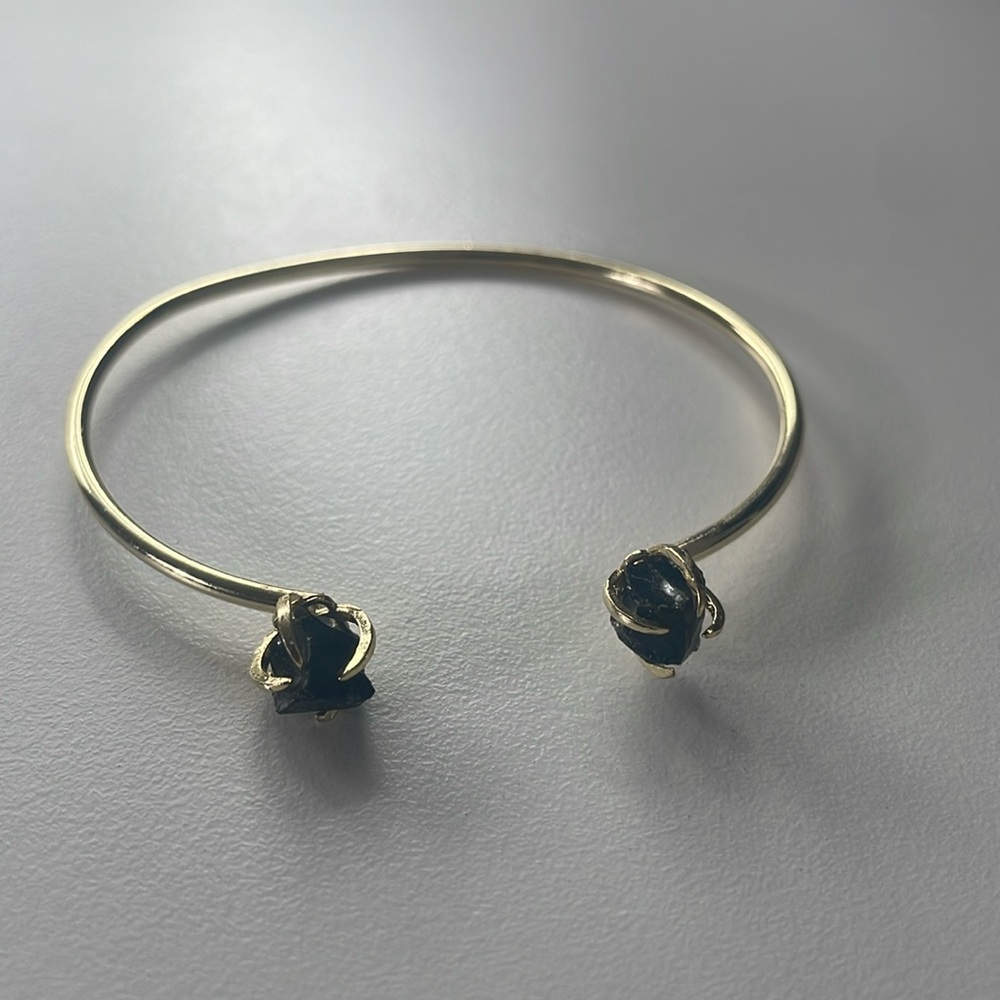 Gold adjustable bangle - Picture 1 of 1